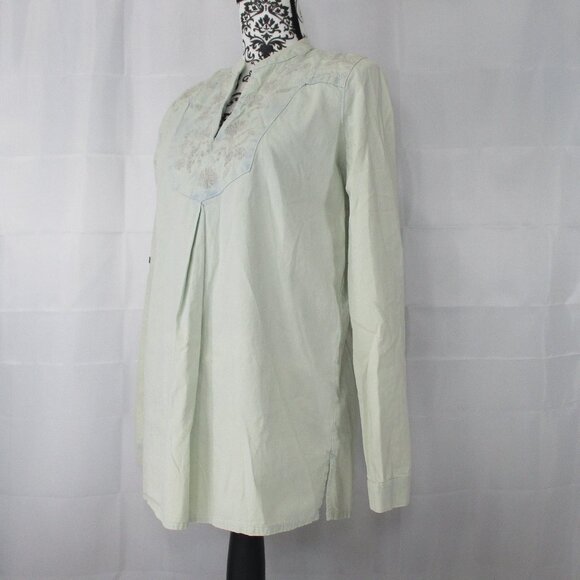 SIGNATURE STUDIO Embroidered Tunic Top NWT Small💥 - Picture 1 of 8